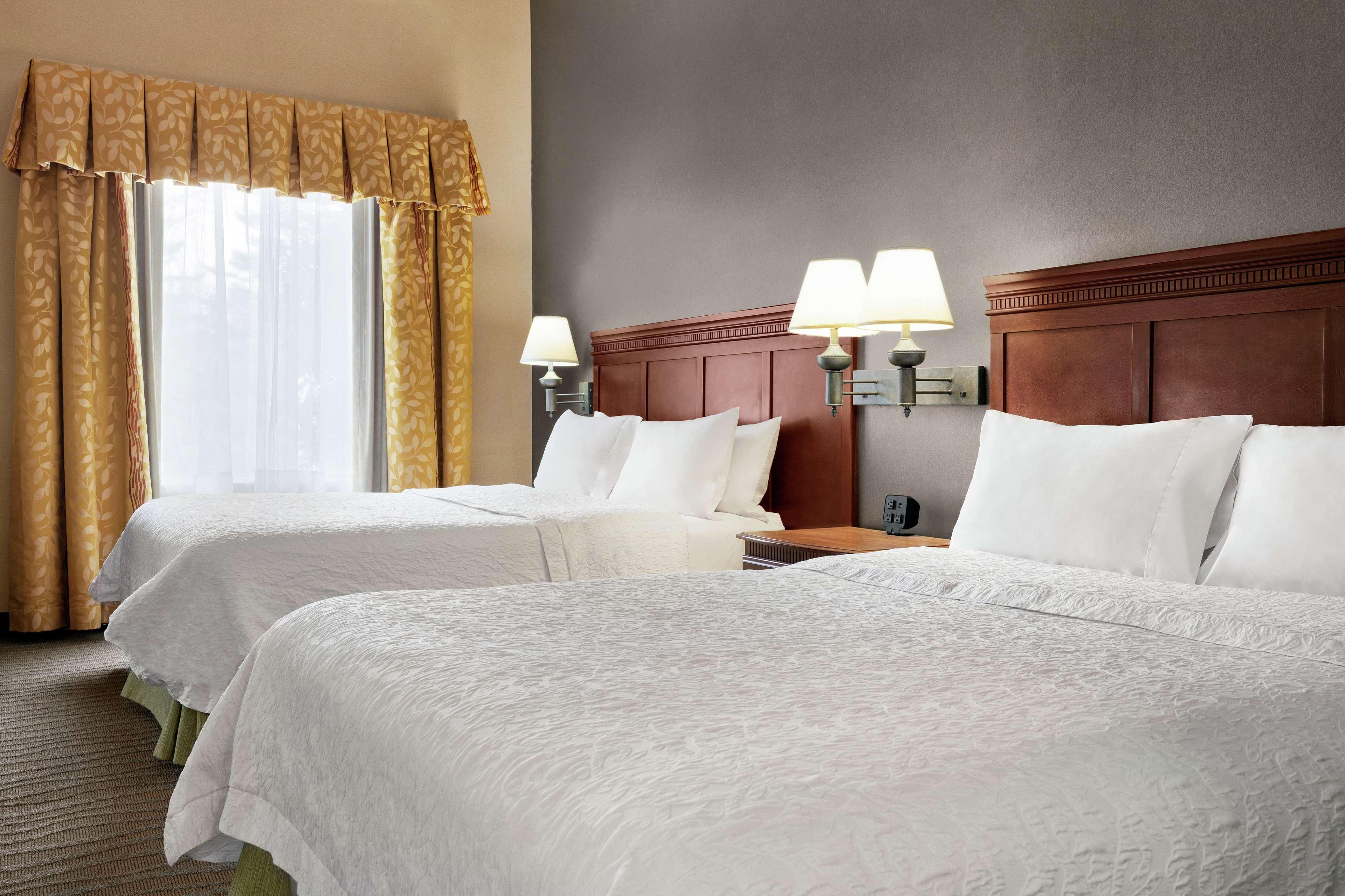 Hampton Inn & Suites Poughkeepsie Spackenkill Exteriér fotografie