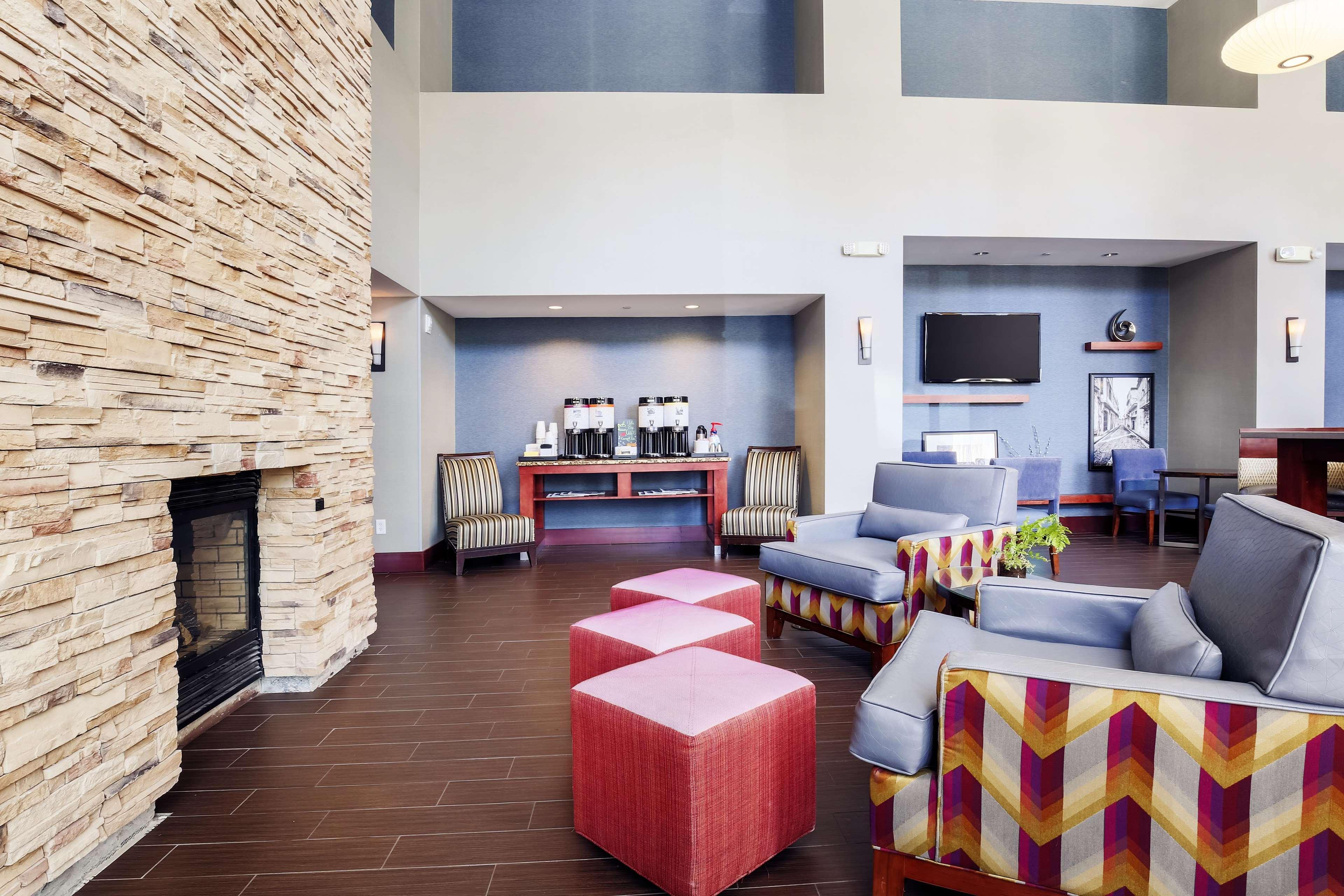 Hampton Inn & Suites Poughkeepsie Spackenkill Exteriér fotografie