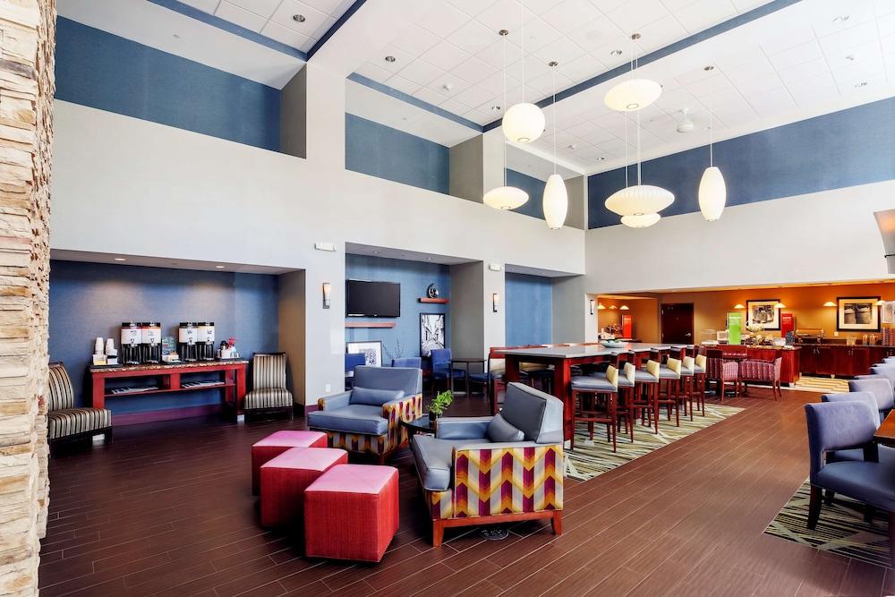 Hampton Inn & Suites Poughkeepsie Spackenkill Exteriér fotografie