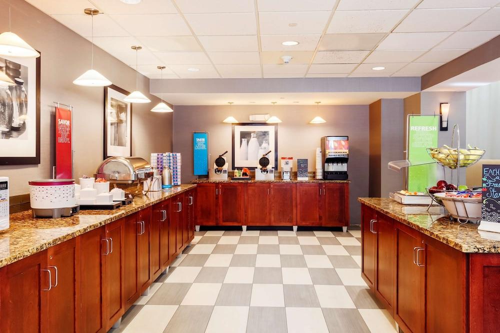 Hampton Inn & Suites Poughkeepsie Spackenkill Exteriér fotografie