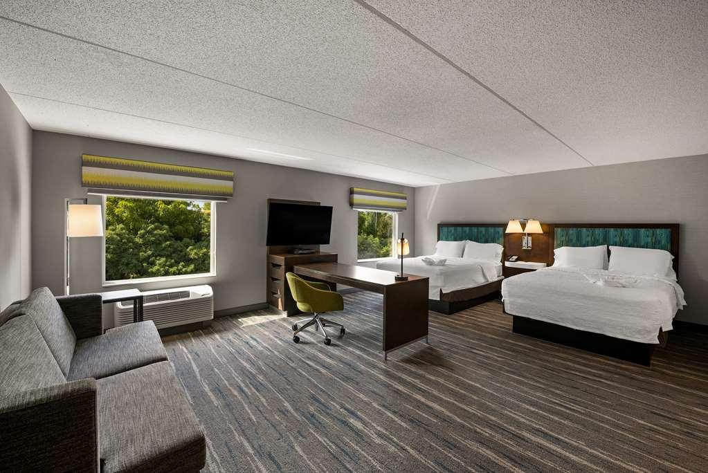 Hampton Inn & Suites Poughkeepsie Spackenkill Pokoj fotografie
