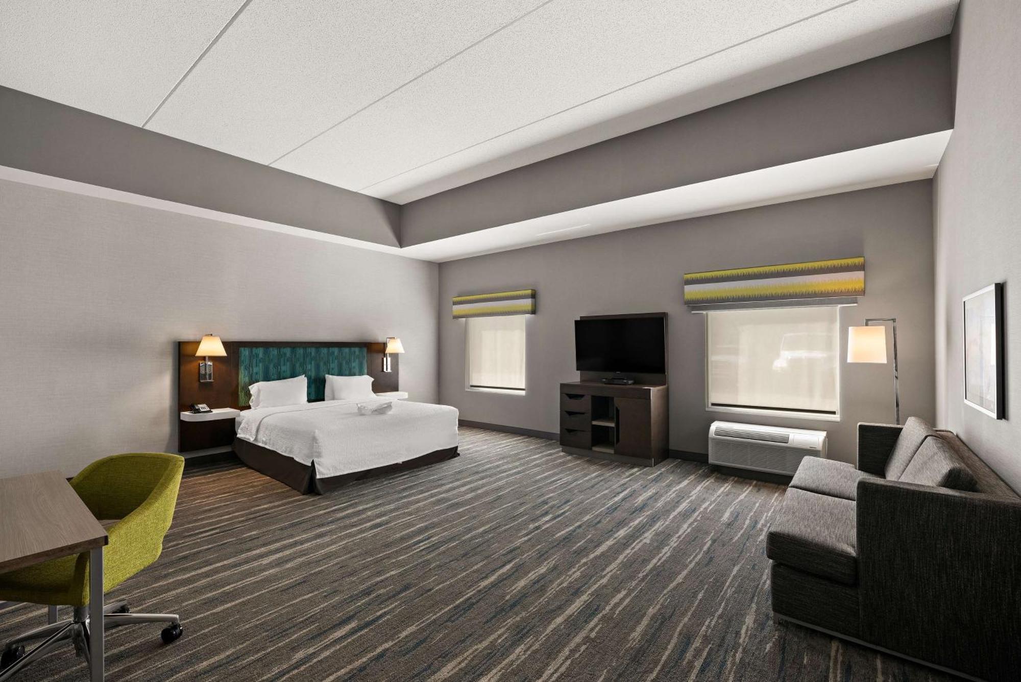 Hampton Inn & Suites Poughkeepsie Spackenkill Exteriér fotografie
