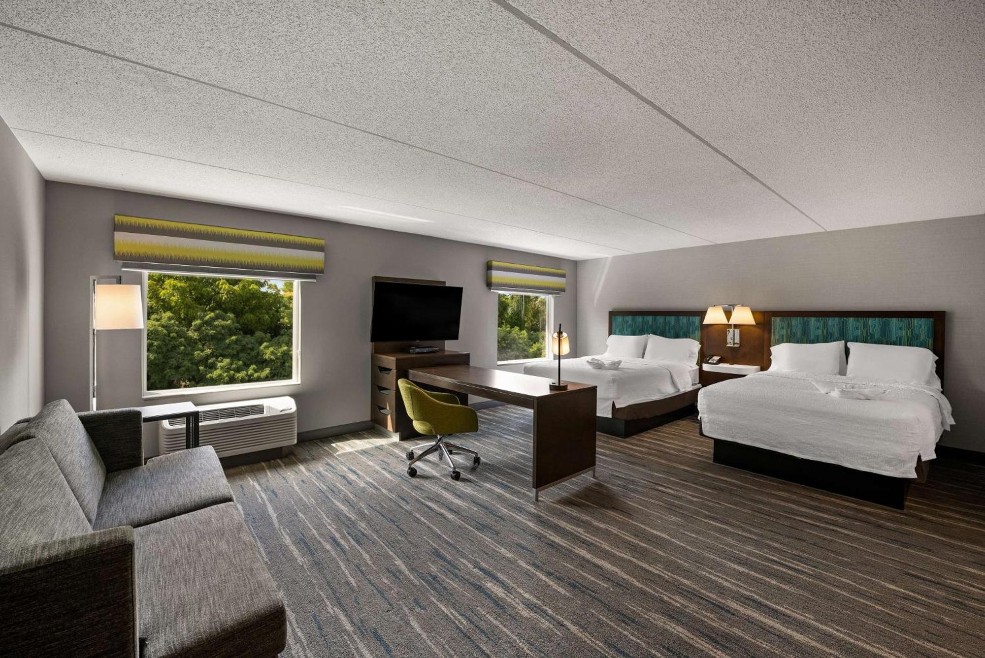 Hampton Inn & Suites Poughkeepsie Spackenkill Exteriér fotografie
