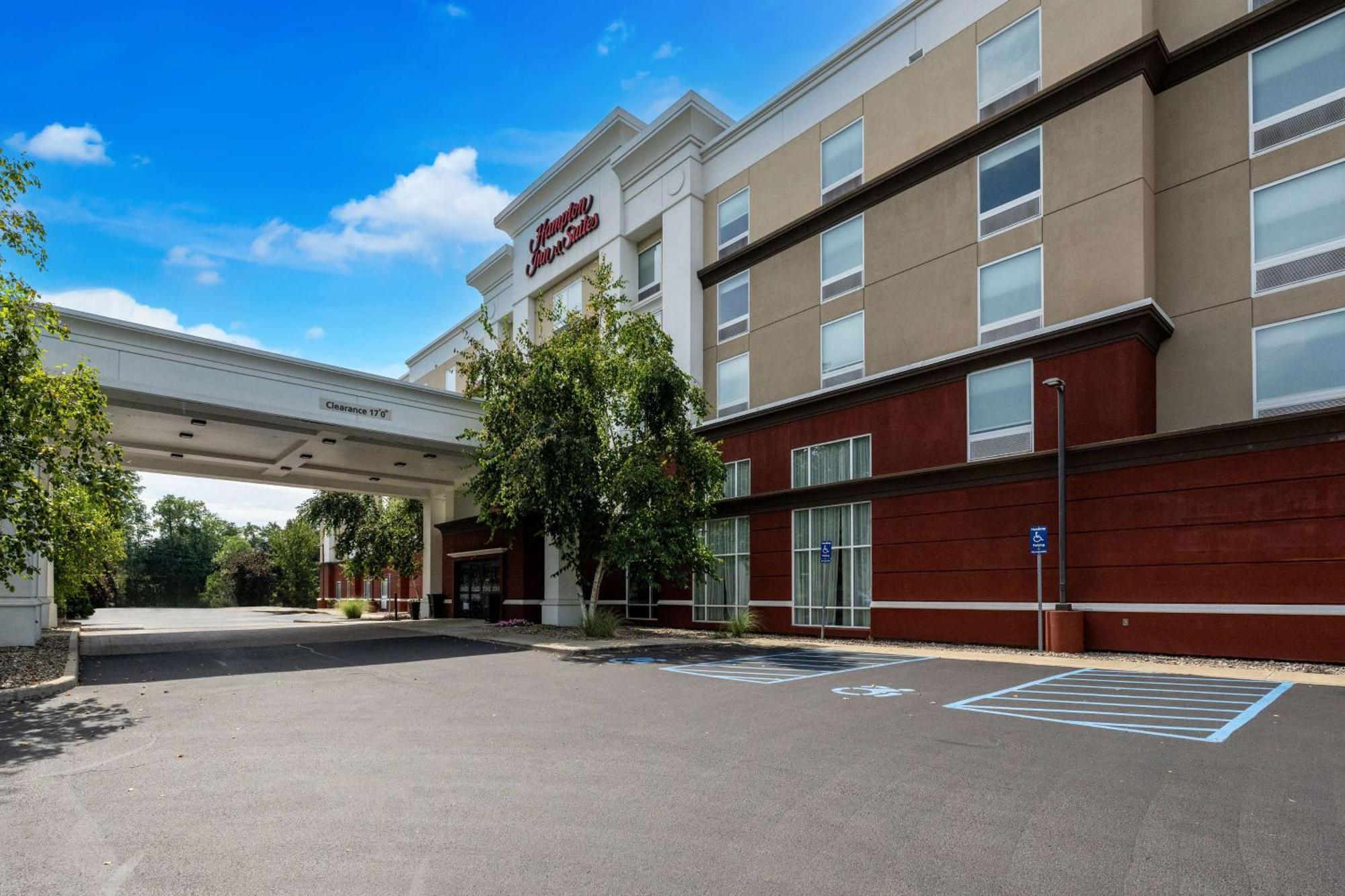 Hampton Inn & Suites Poughkeepsie Spackenkill Exteriér fotografie