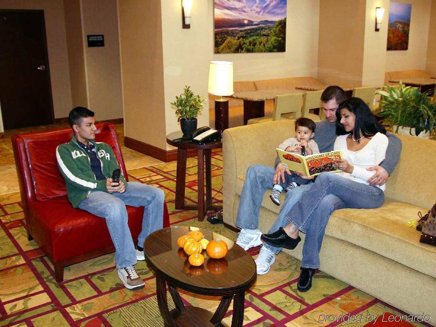 Hampton Inn & Suites Poughkeepsie Spackenkill Pokoj fotografie